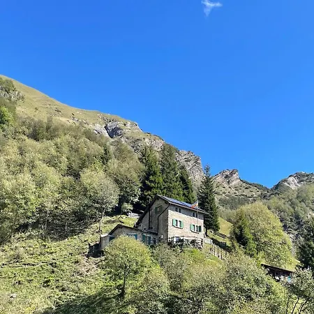 L'ottavia, Front Apartman *
